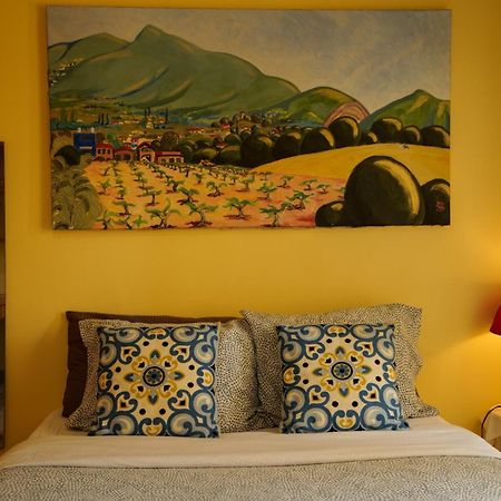 Bed and Breakfast Quinta Estrella Валье-де-Гуадалупе Экстерьер фото