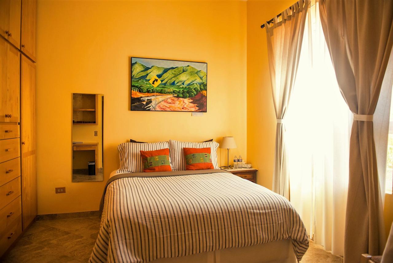 Bed and Breakfast Quinta Estrella Валье-де-Гуадалупе Экстерьер фото